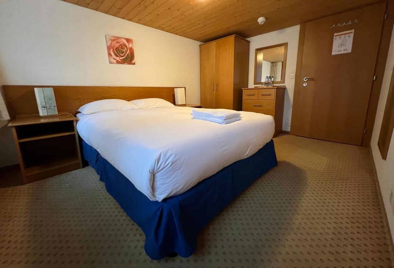 Chalet Rosa B&B Lauterbrunnen Bagian luar foto